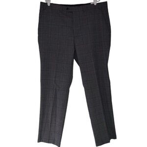 LAUREN RALHP LAUREN, Wool laine and polyester dress pants, gray color, size 40W